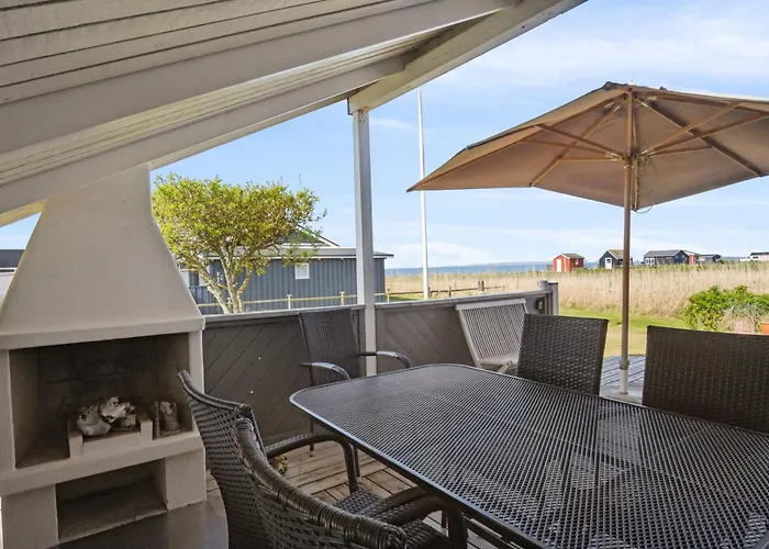 Cozy Summer House In Fons With Sea View Ferienhaus